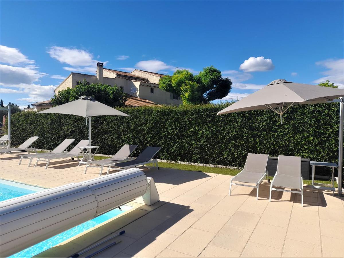 Bed and Breakfast Domaine Des Écureuils Carpentras Exterior foto